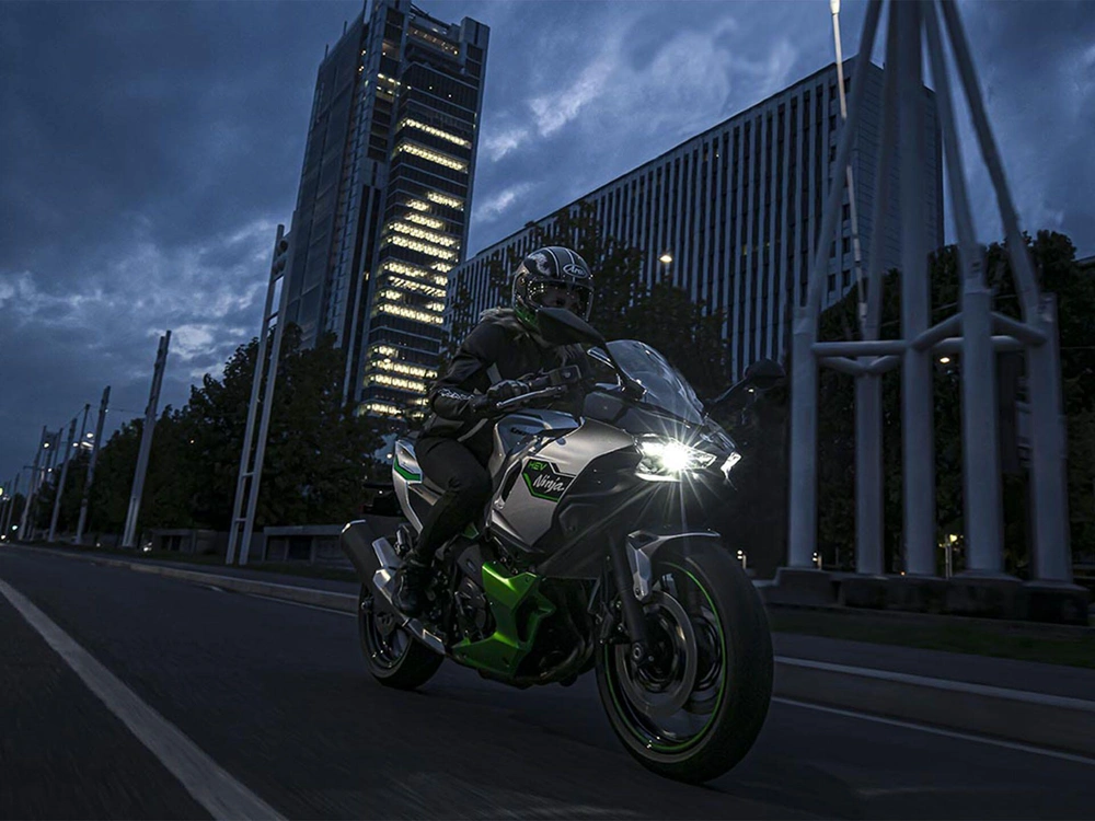 2024 Kawasaki Ninja�� 7 Hybrid Abs Hybrid Abs alt