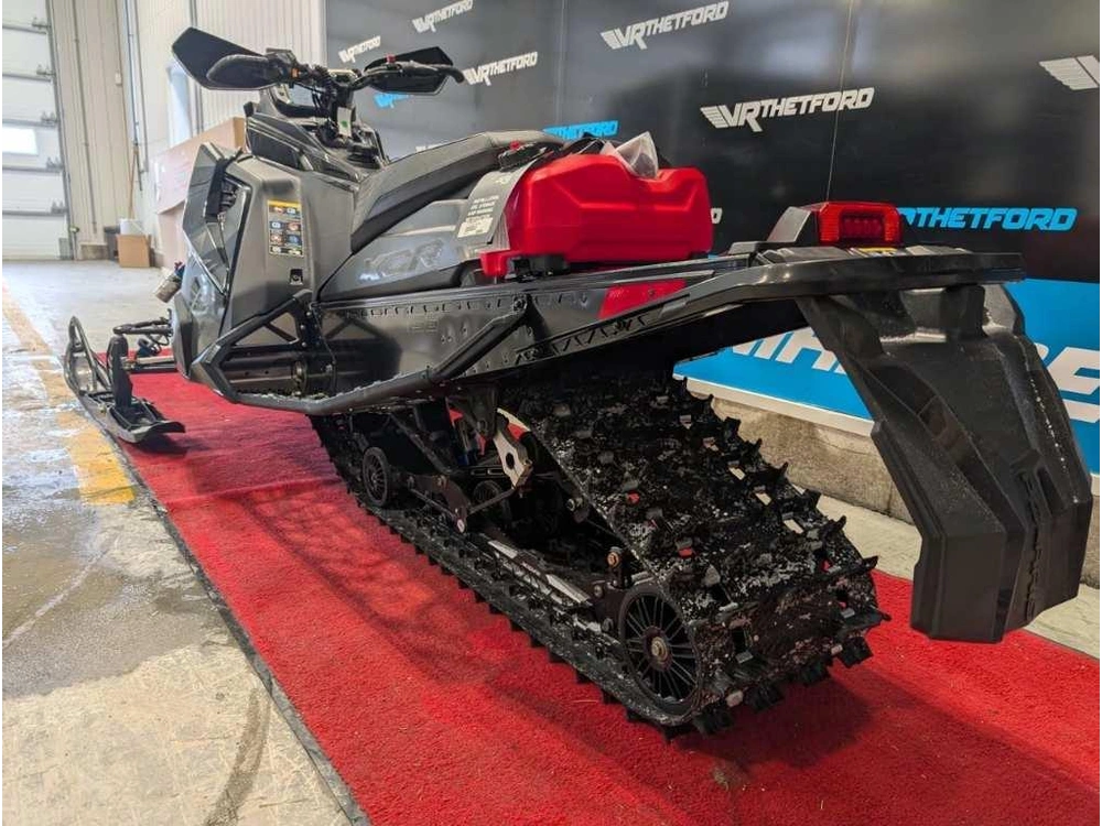 Polaris 9r Indy Xcr 136 2025 alt