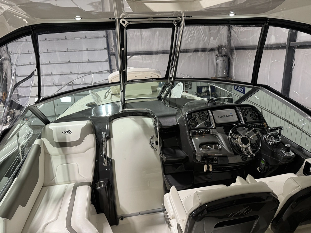 2013 Monterey Boats 355 Sport Yacht alt