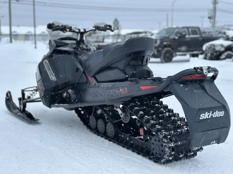 2020 Ski-Doo RENEGADE ENDURO 850 E-TEC 137 VENDU TEL QUEL SANS GARANTIE