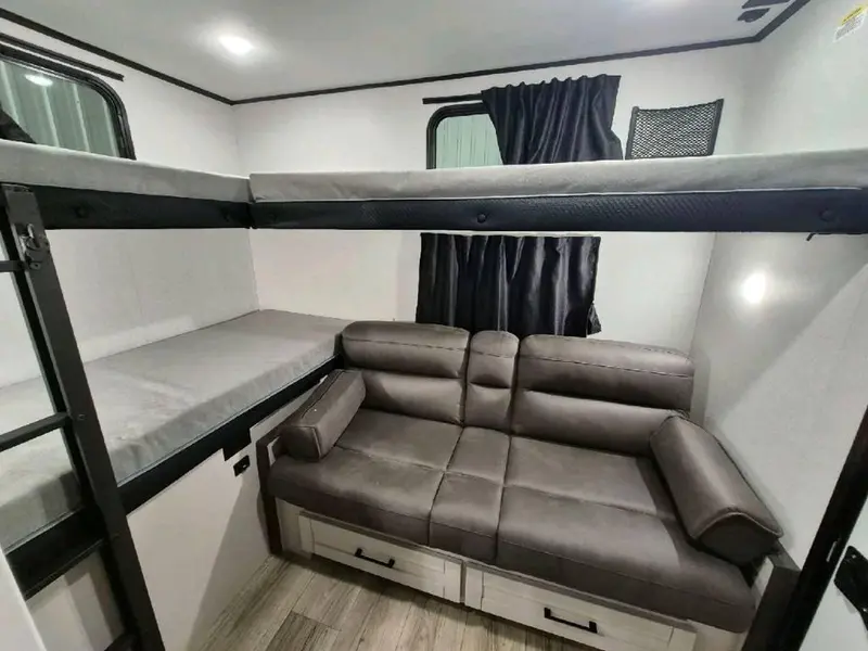 Jayco Jay Feather 29QBH 2026