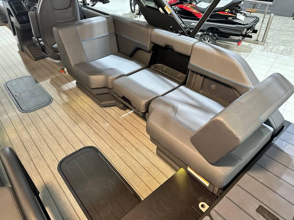 Manitou 26 Explore Navigator Max 2024 alt