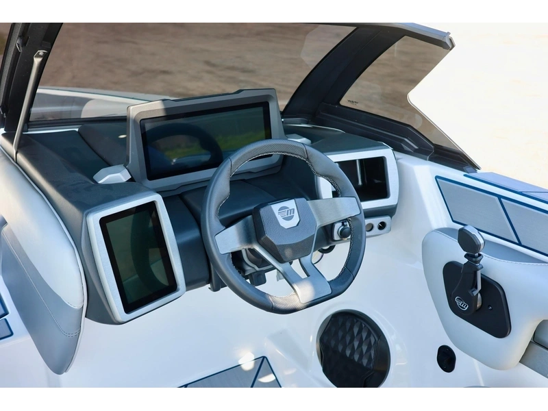 2024 Malibu 21 Lx-r alt