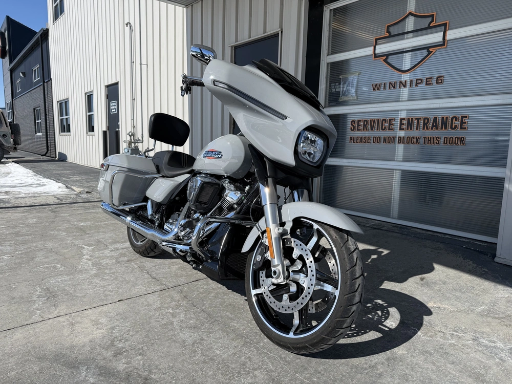 2024 Harley-davidson Street Glide alt