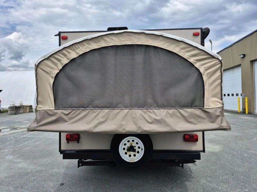 Dutchmen Kodiak Express 172e Hybride 2015 alt