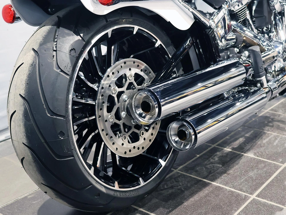 2024 Harley-davidson Breakout Fxbr alt