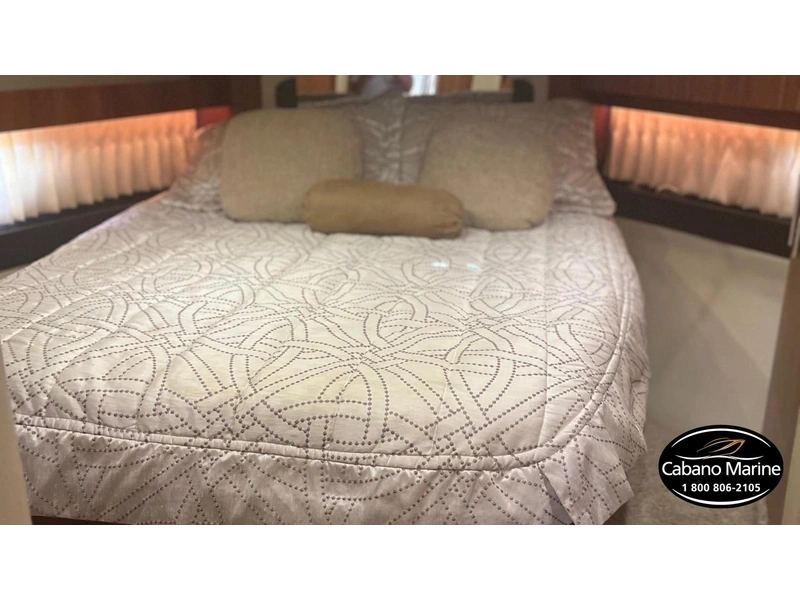 Regal 42 Sport Coupe 2012 alt