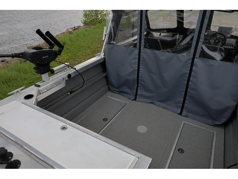 2025 Thunder Jet Luxor 200 alt