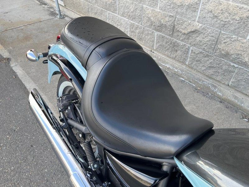 2025 Kawasaki Vulcan 900 Classic alt