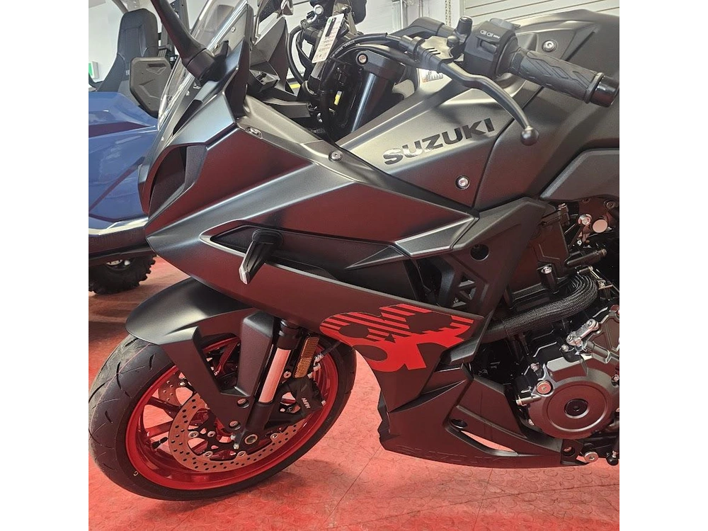 2026 Suzuki Gsx 8r alt