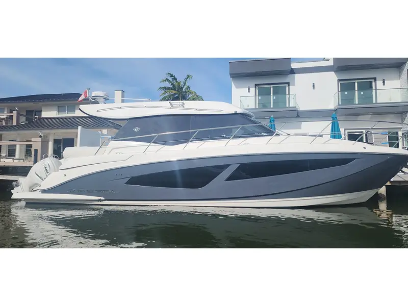 Regal 42 XO 2022
