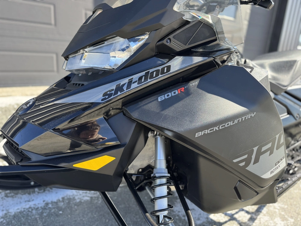 Ski-doo Backcountry Adrenaline 600r E-tec 2019 alt