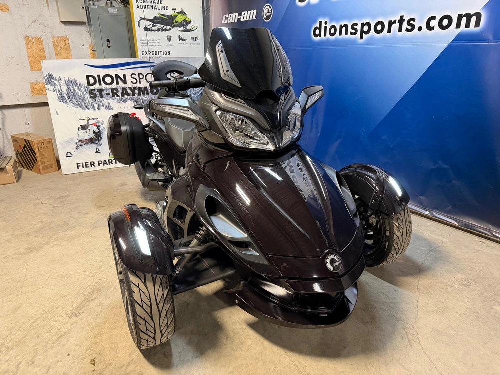 Can-am Spyder St Limited 2013 alt