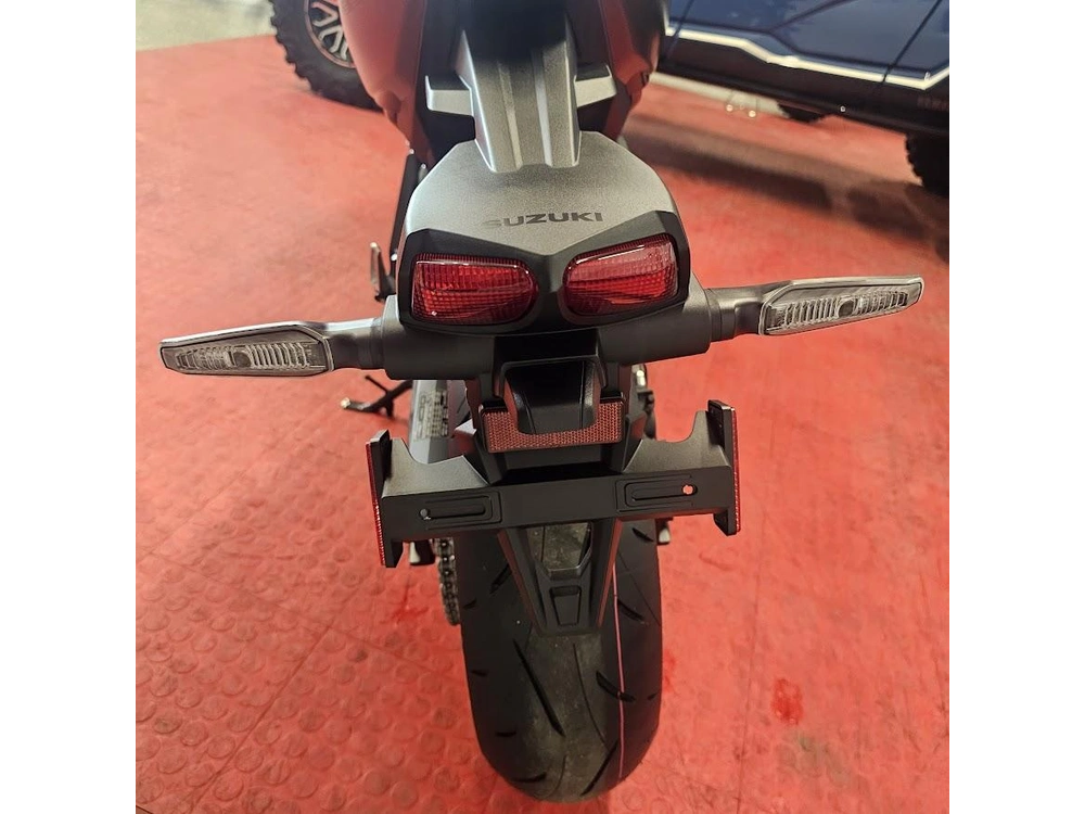 2026 Suzuki Gsx 8r alt