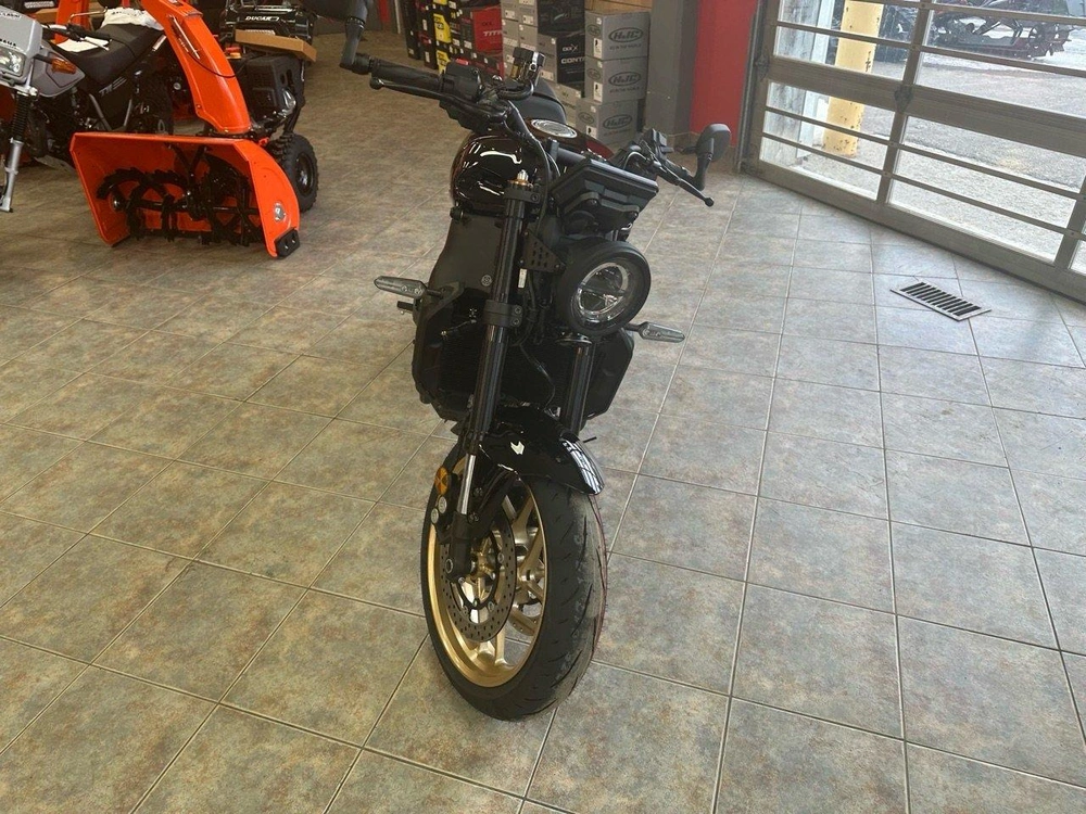 Yamaha Xsr900 2026 alt