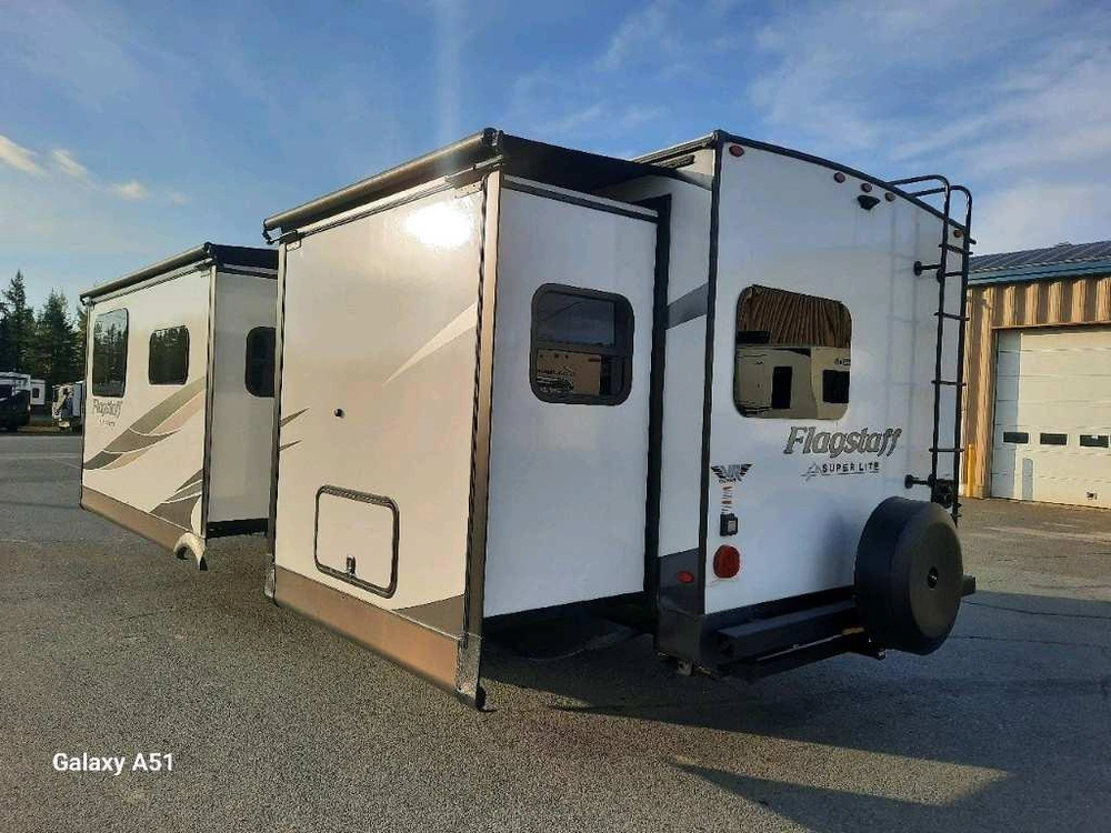 Flagstaff Superlite 26fkbs 2025 alt