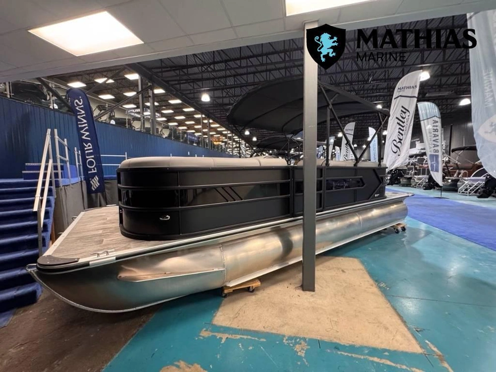 Bentley 223 Bolt 2026 alt