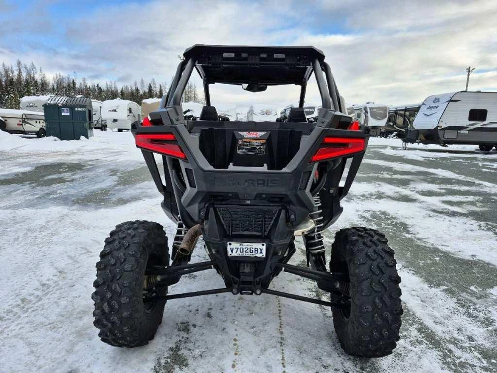 Polaris Rzr Pro Xp Ultimate 2024 alt