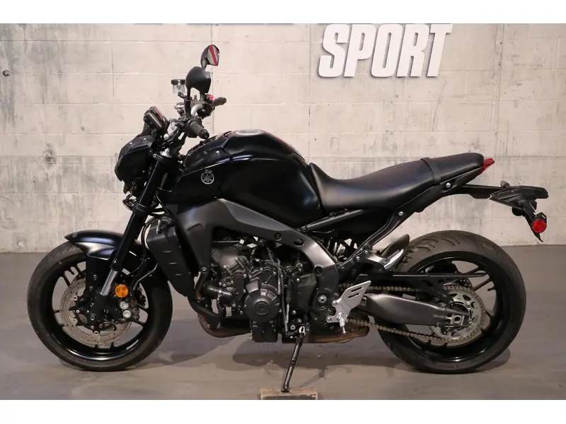 Yamaha MT-09 2021