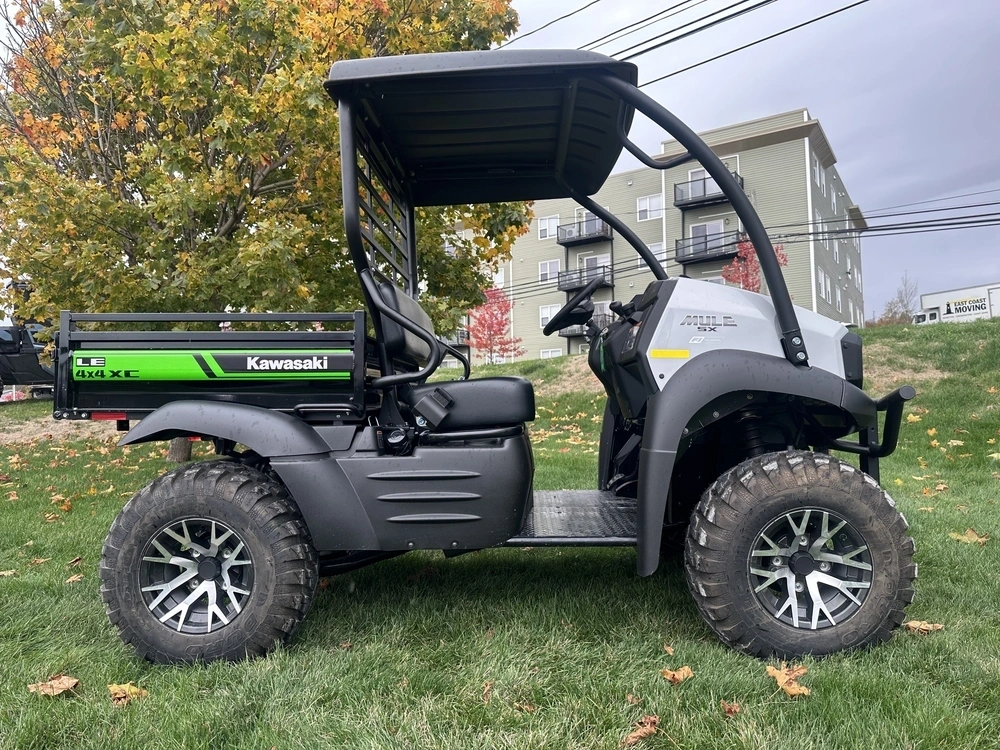 2026 Kawasaki Mule Sx 4x4 Xc Le alt