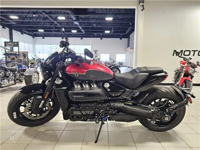 2025 Triumph ROCKET 3 STORM R