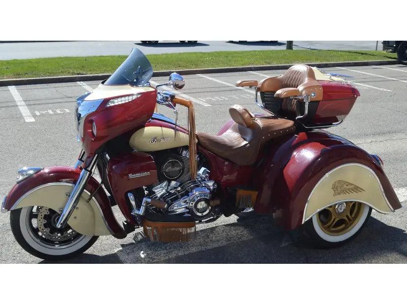 Indian Motorcycle ROAD MASTER 2016