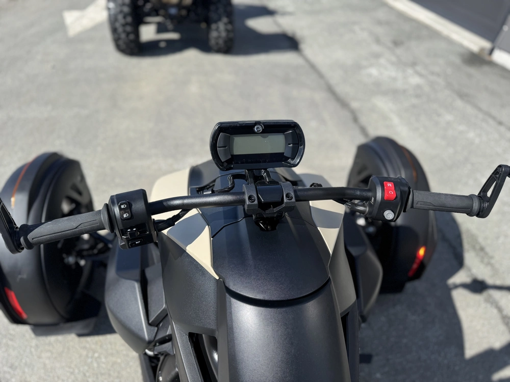 Can-am Ryker 900 Ace 2024 alt