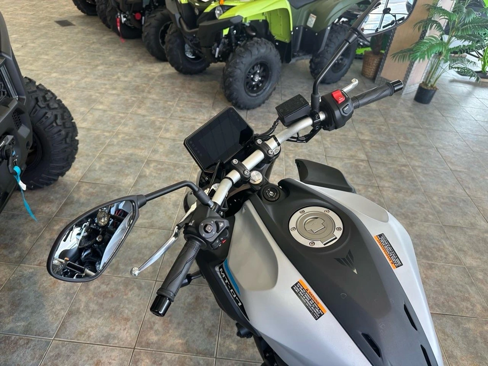 2026 Yamaha Mt-07 alt