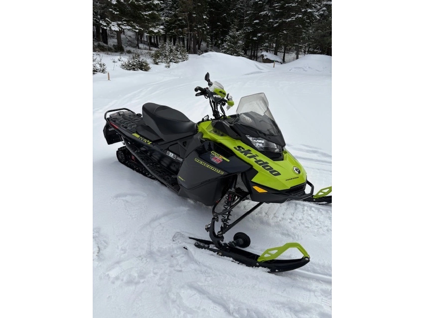 Ski-doo Renegade Adrenaline 600 R 2023