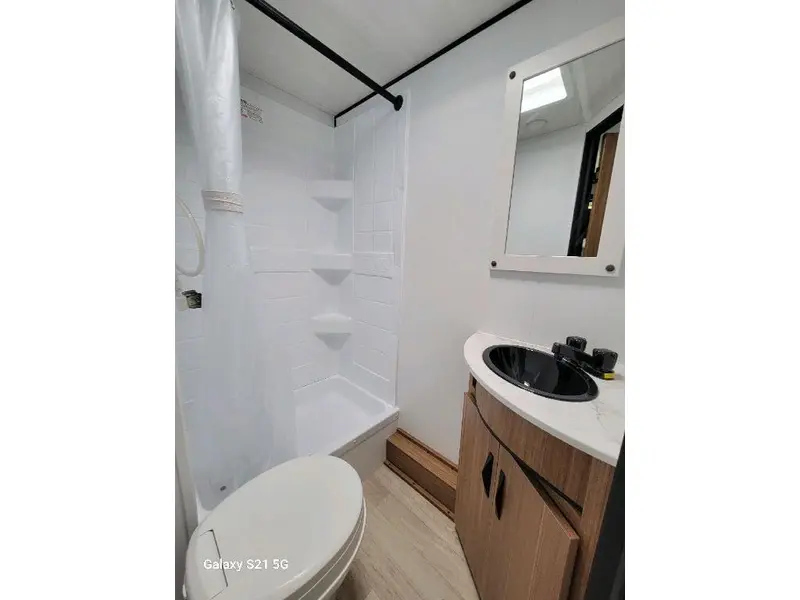 2025 Keystone RV Passport 214BH thumbnail 19