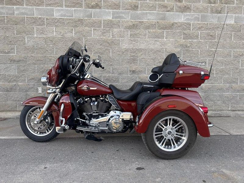 2024 Harley-davidson Flhtcutg - Tri Glide Ultra Classic alt