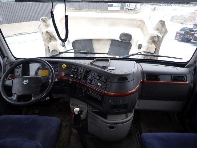 Volvo Vnl 2006