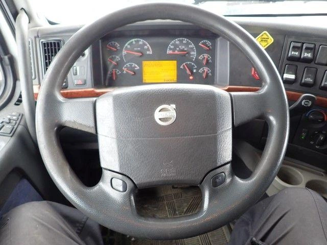 Volvo Vnl 2006