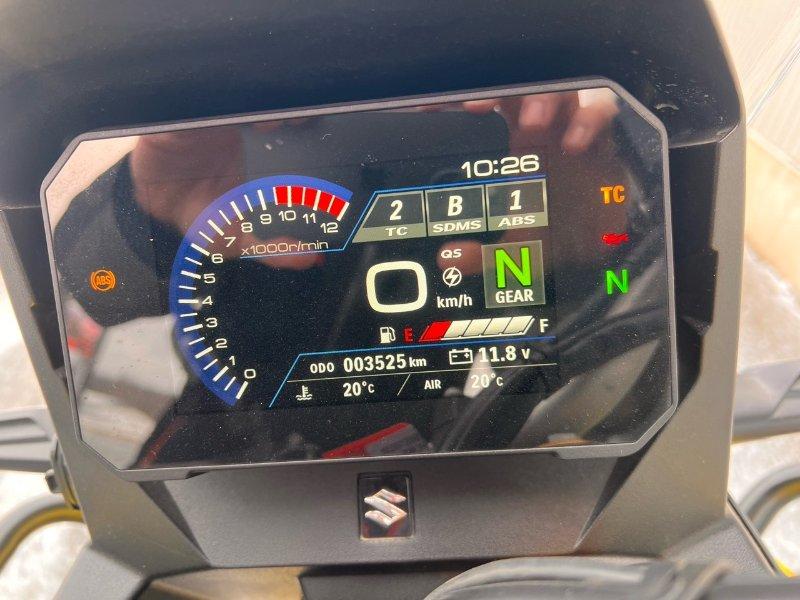 2025 Suzuki V-Strom 800DE Adventure