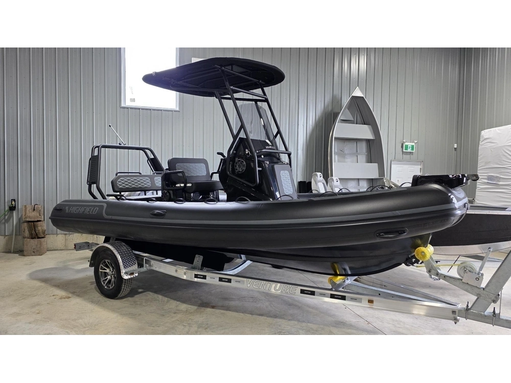 2025 Highfield Sport 560 alt