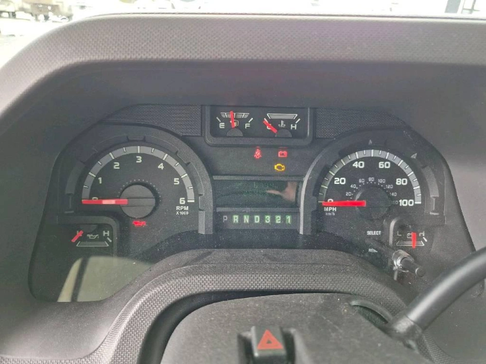 Coachmen Leprechaun 220qb 2012 alt