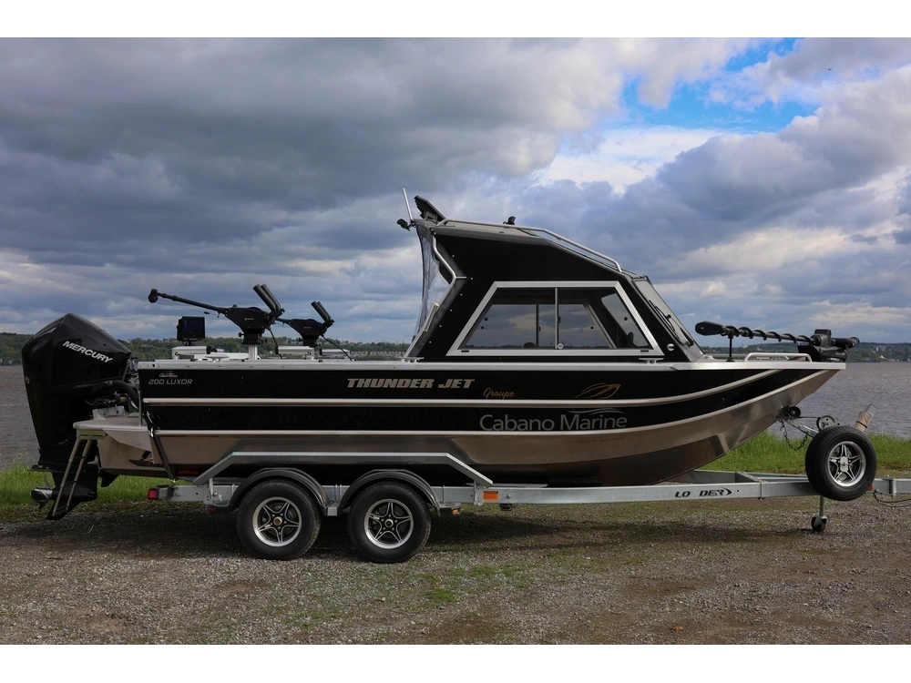 2025 Thunder Jet Luxor 200 alt