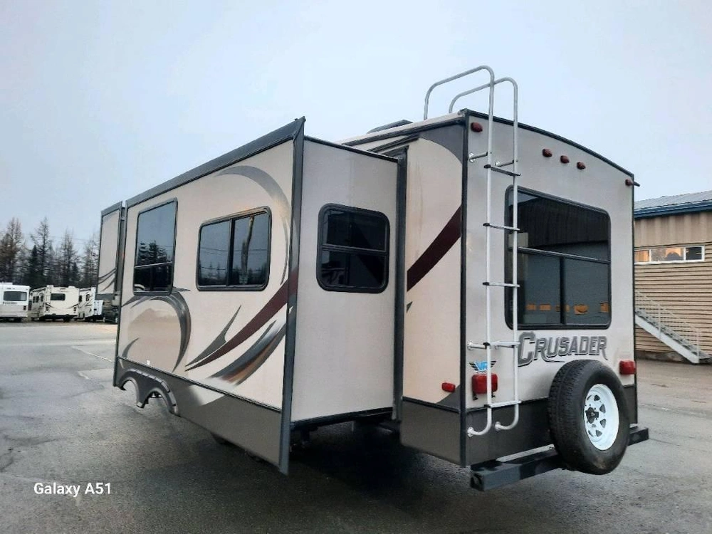 Crossroads Crusader 260rl 2015 alt