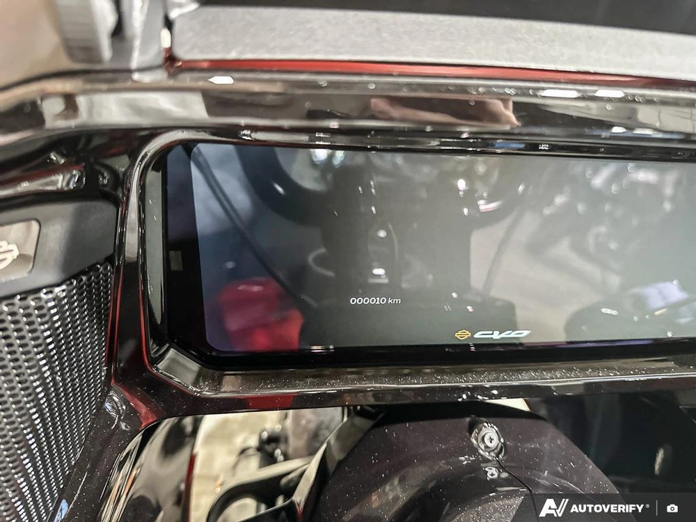 2026 Harley-davidson Cvo Road Glide St alt