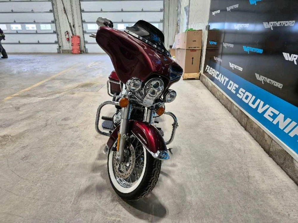 Harley-davidson Road King 2015 alt