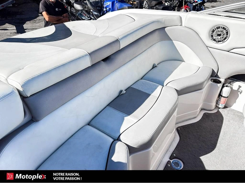 Bryant 210 Br Open Deck 2010 alt