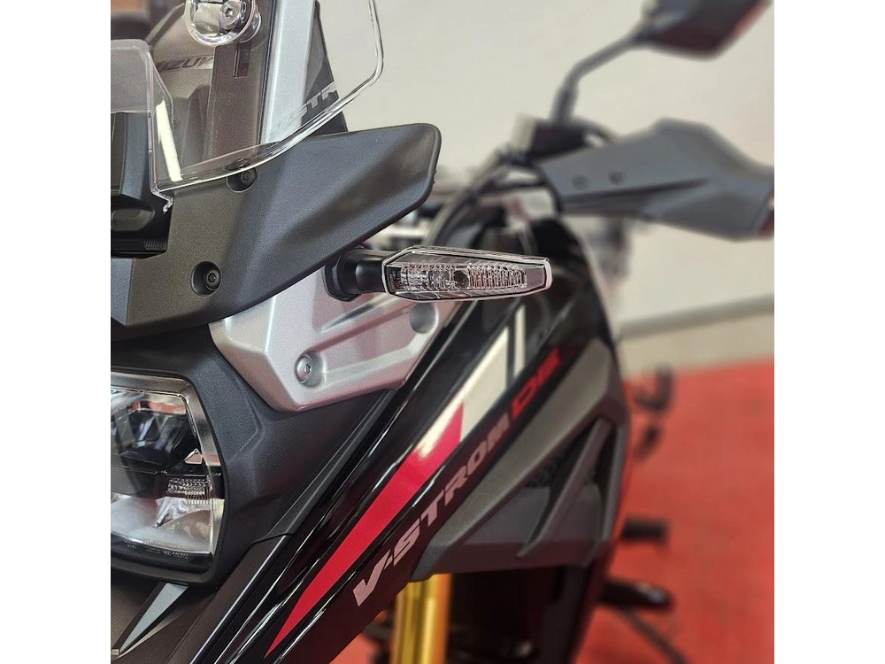 2026 Suzuki V-strom 1050de alt