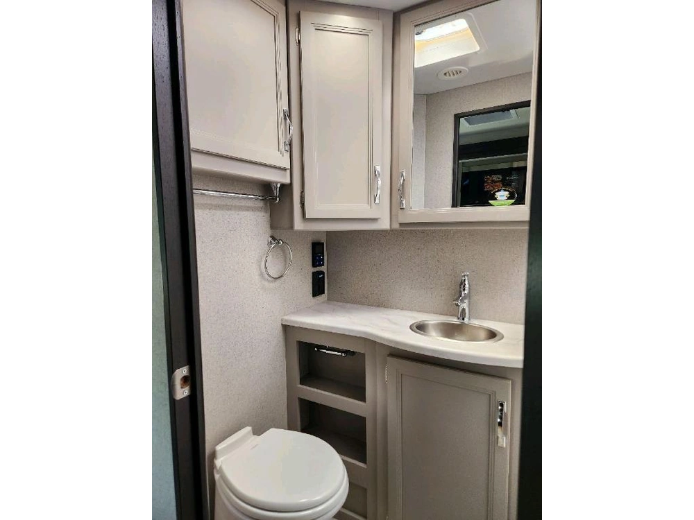 Thor Magnitude Xg32 Diesel 4x4 2025 alt