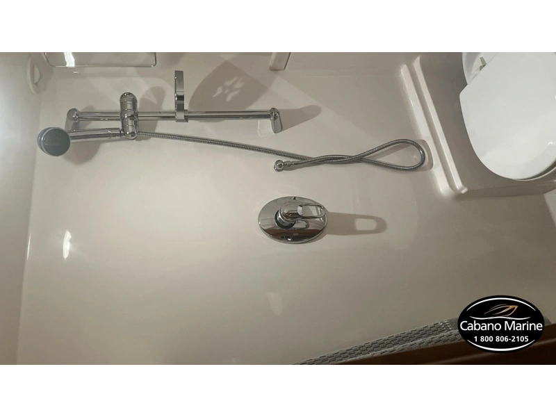 Regal 42 Sport Coupe 2012 alt