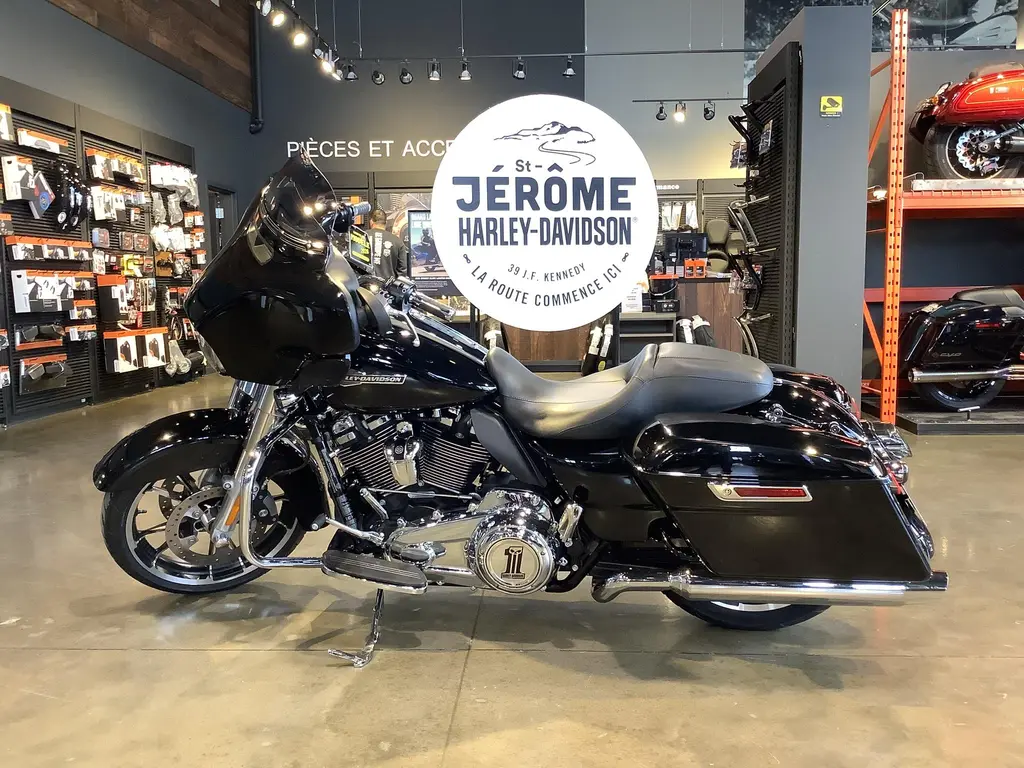 Harley-Davidson STREET GLIDE FLHX 2021