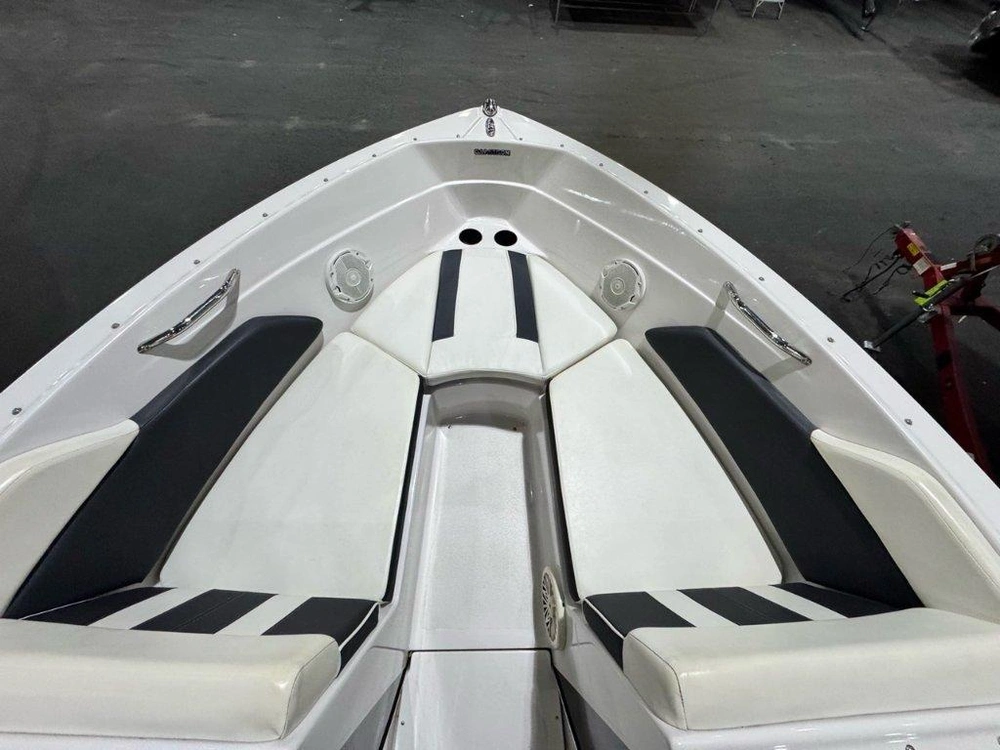 Glastron 205 Gt 2013 alt