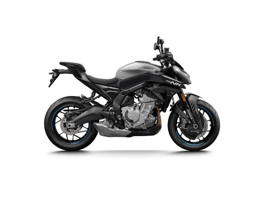 Cfmoto 675nk 2026 alt