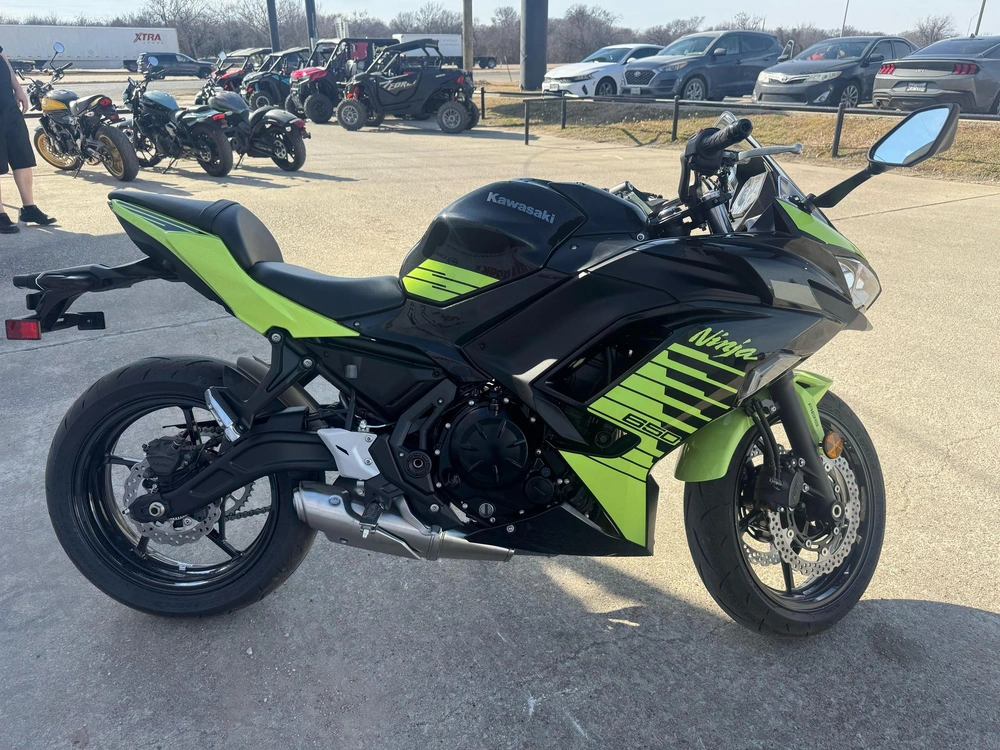 2026 Kawasaki Ninja® 650 Abs Abs alt