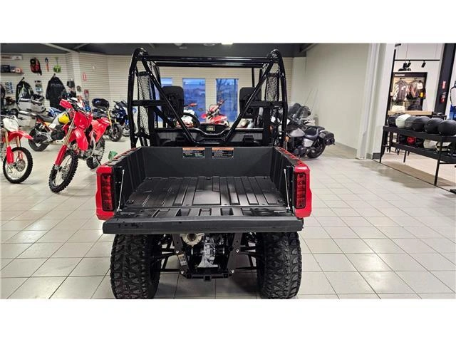 2026 Honda Pioneer 520 Standard alt