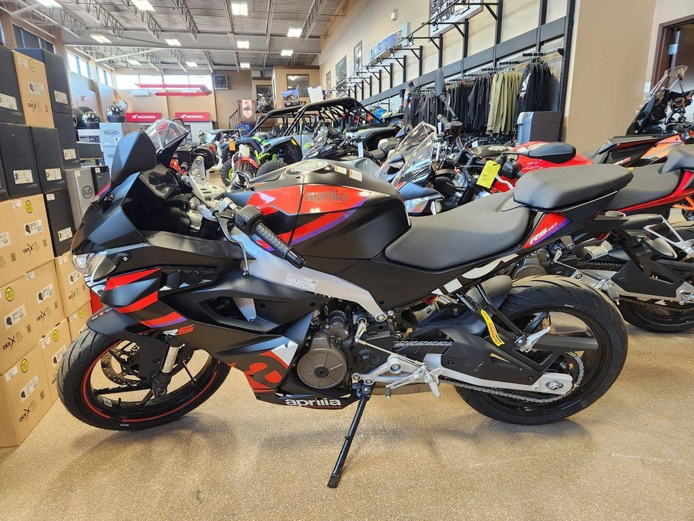 2025 Aprilia Rs 457 Racing Stripes alt